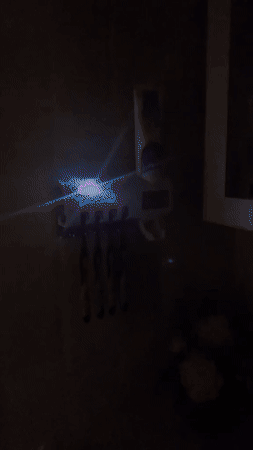 Esterilizador UV instalado en el ba&ntilde;o